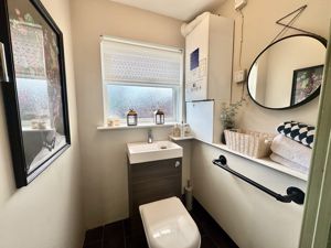 Photo 7- click for photo gallery